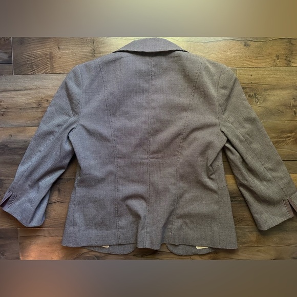Nic + Zoe Micro Check Structured Jacket | Size 6 | Brown & Cream - Picture 11 of 13